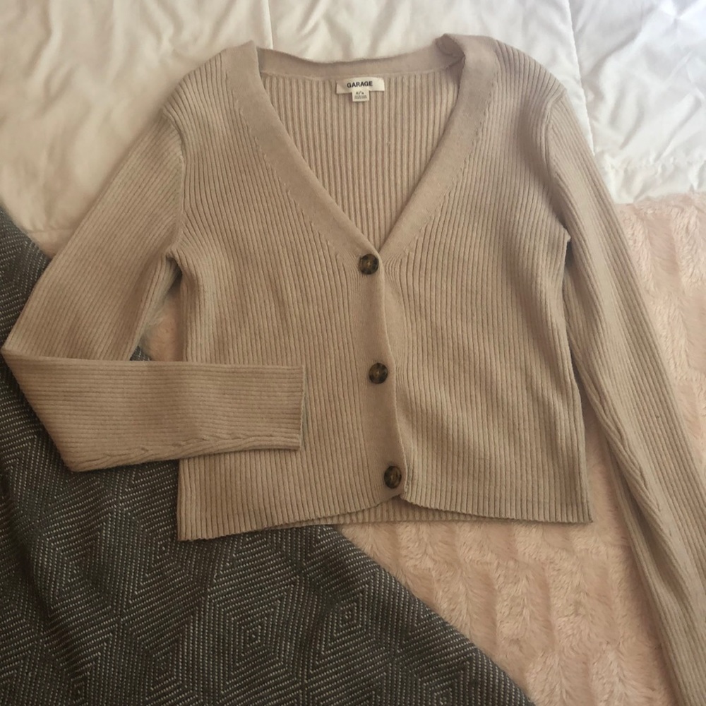 **Cropped Button-up Sweater**